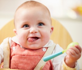 Bebeklere Katı Gıda Ne Zaman Verilmelidir?