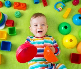 Bebek Plastik Oyuncaklarında Dikkat Etmeniz Gerekenler