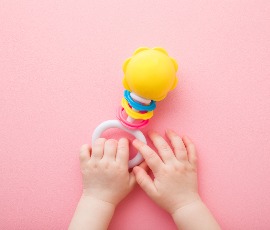 2 Aylık Bebeğiniz İçin Oyuncak Önerileri